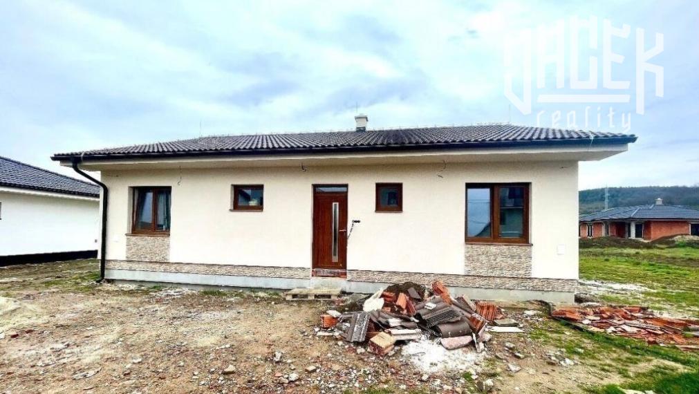 Novostavba 4-izbove bungalovu vo vybornej lokalite -Nemsova