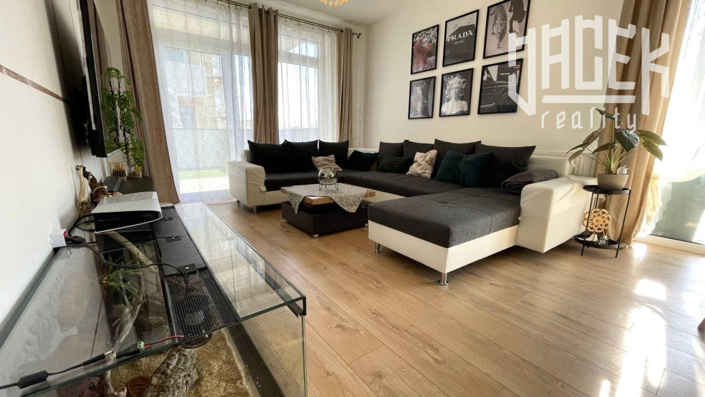 LUXUSNÝ 3-IZBOVÝ BYT V NOVOSTAVBE DVA DUBY S TERASOU 109m2