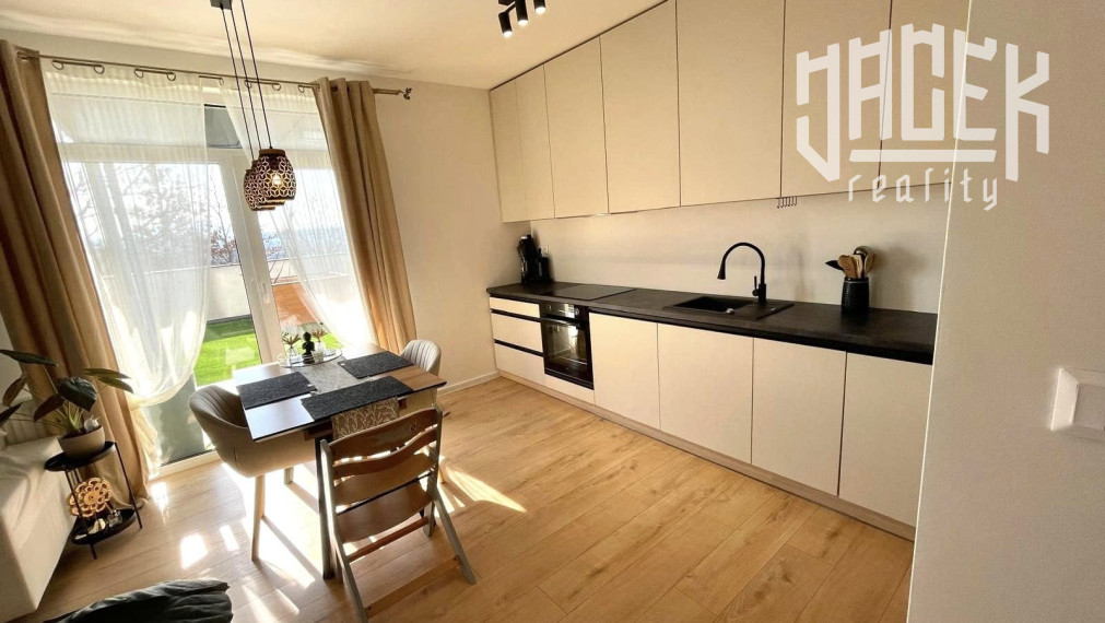 LUXUSNÝ 3-IZBOVÝ BYT V NOVOSTAVBE DVA DUBY S TERASOU 109m2