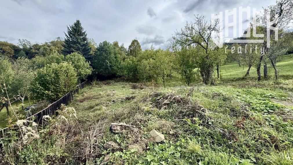 SLNEČNÝ STAVEBNÝ POZEMOK V DOLNEJ MARIKOVEJ - VHODNÝ AJ AKO INVESTÍCIA