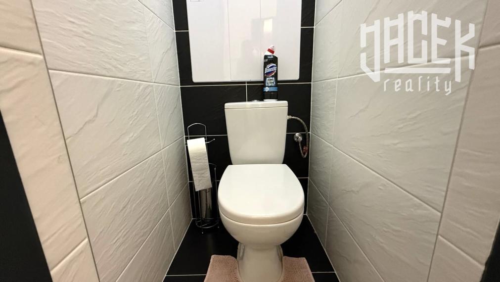 PRENÁJOM: MODERNE ZREKONŠTRUOVANÝ 2-IZBOVÝ BYT NA ROZKVETE