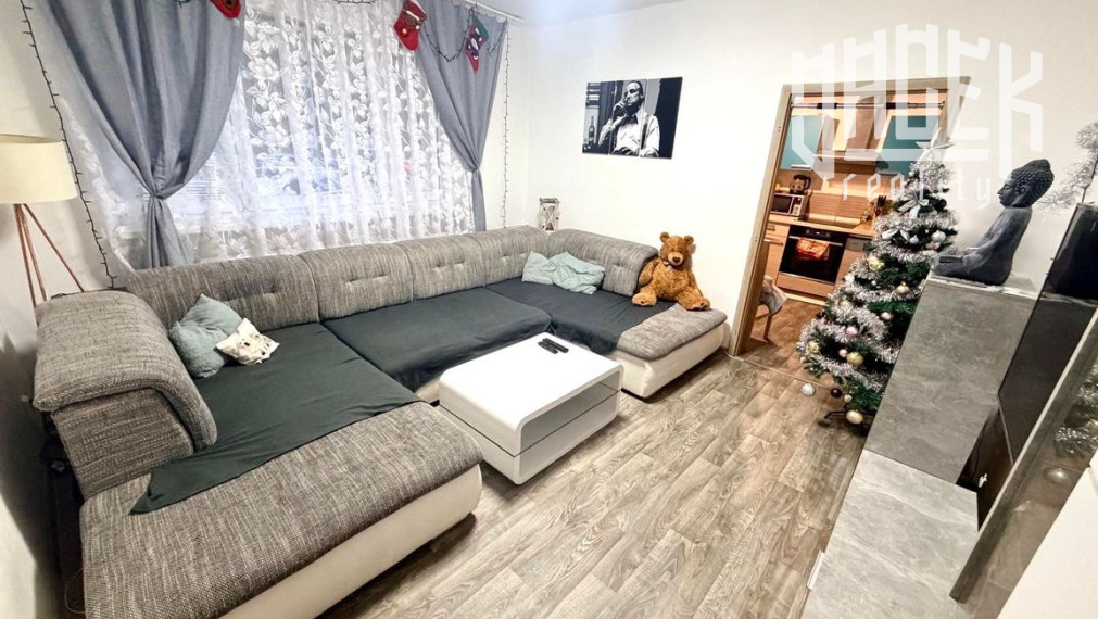 PRÍJEMNÝ A ÚTULNÝ 3-IZBOVÝ BYT NA HLINÁCH V POVAŽSKEJ BYSTRICI