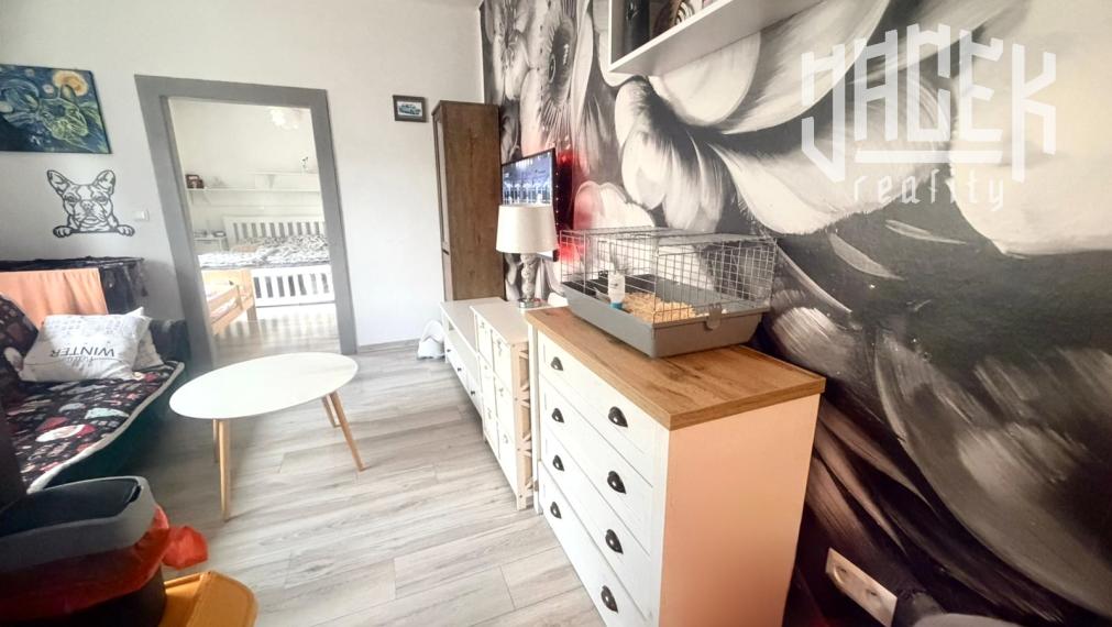 ŠTARTOVACÍ BYT ALEBO ISTÁ INVESTÍCIA – 2 IZBOVÝ BYT, KRÍŽNA, POVAŽSKÁ BYSTRICA