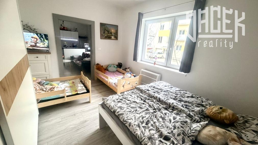 ŠTARTOVACÍ BYT ALEBO ISTÁ INVESTÍCIA – 2 IZBOVÝ BYT, KRÍŽNA, POVAŽSKÁ BYSTRICA