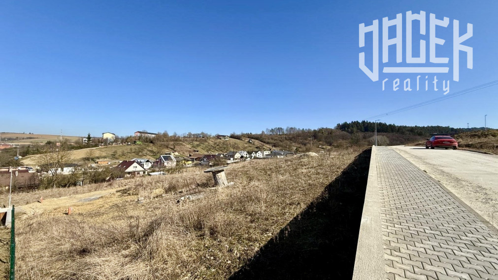 SLNEČNÉ STAVEBNÉ POZEMKY S INFRAŠTRUKTÚROU V SRDCI PRÍRODY