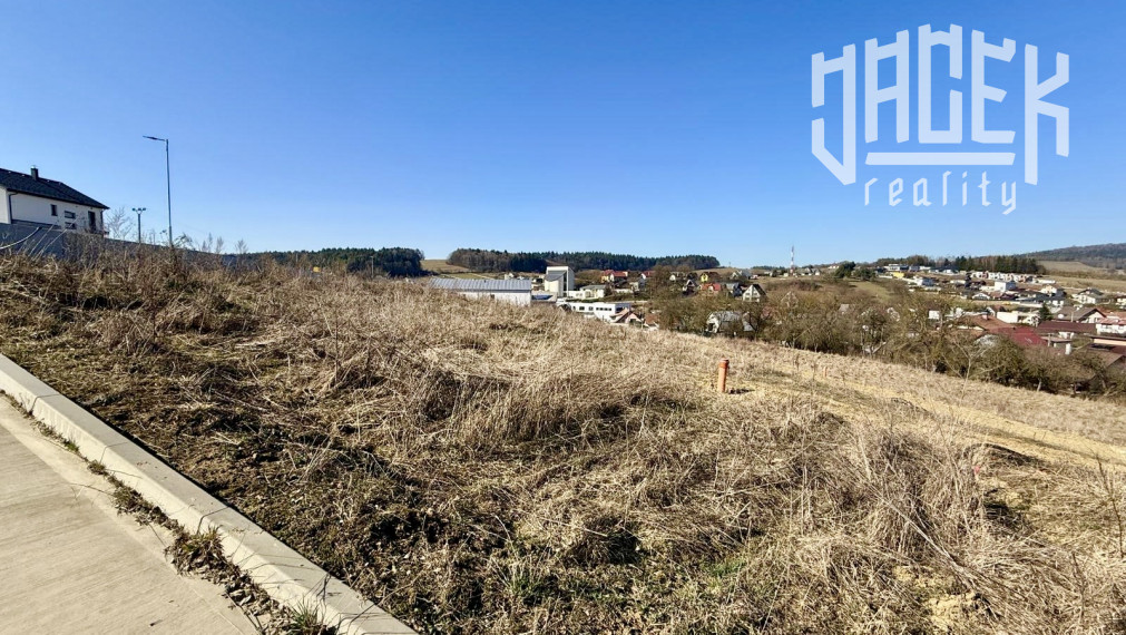 SLNEČNÉ STAVEBNÉ POZEMKY S INFRAŠTRUKTÚROU V SRDCI PRÍRODY