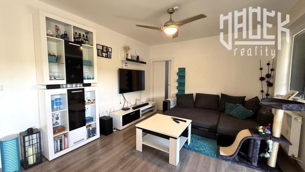 MODERNÝ A KOMFORTNÝ 2-IZBOVÝ BYT S VEĽKÝM BALKÓNOM V NOVOSTAVBE – ŽILINA, HÁJIK, SLNEČNÉ TERASY
