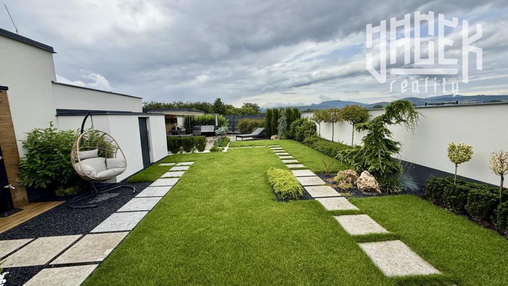 LUXUS, SÚKROMIE A NADČASOVÝ DIZAJN – DOM, KTORÝ PREMENÍ VAŠE PREDSTAVY O DOKONALOM BÝVANÍ NA REALITU