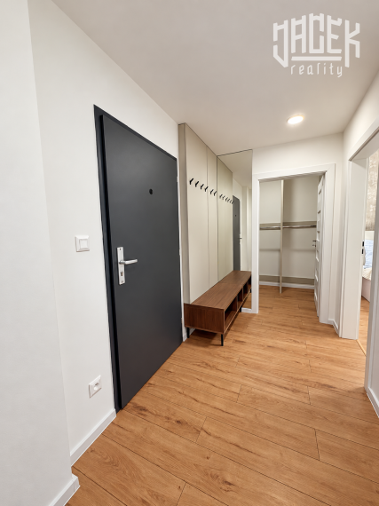 LUXUSNÉ BÝVANIE, KDE KAŽDÝ DETAIL MÁ SVOJ VÝZNAM | 2 DUBY, POVAŽSKÁ BYSTRICA