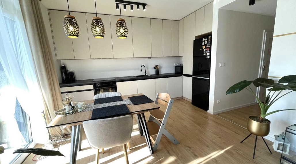 LUXUSNÝ 3-IZBOVÝ BYT V NOVOSTAVBE DVA DUBY S TERASOU 109m2