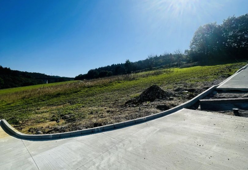 Lukratívne stavebné pozemky s panorámou v obci Sverepec