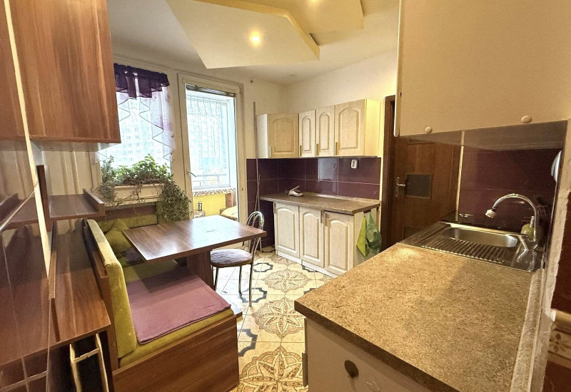 ZACHOVALÝ 3-IZBOVÝ BYT na Rozkvete, Považská Bystrica (64 m²)