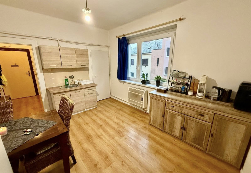 PRÍJEMNÝ 2-IZBOVÝ BYT NA KRÍŽNEJ ULICI - VHODNÝ AJ AKO INVESTÍCIA